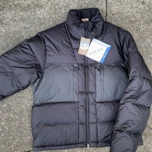used Nike ACG Gore Tex puffer jacket tech black